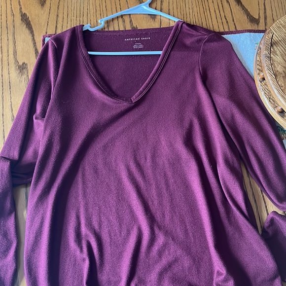 Gently used -like NEW American eagle sweaters - Picture 4 of 5